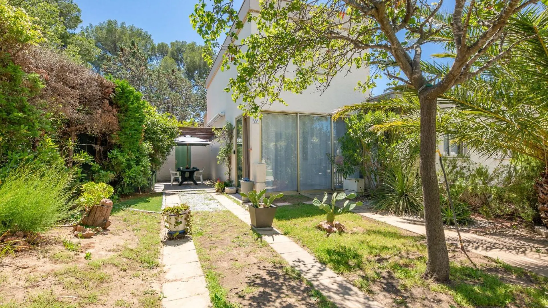 Holiday Home Residence La Corniche D'Or By Interhome Saint-Raphael